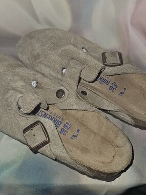 Birkenstock Suede Boston Clogs in Neutral Tan Color NWOT